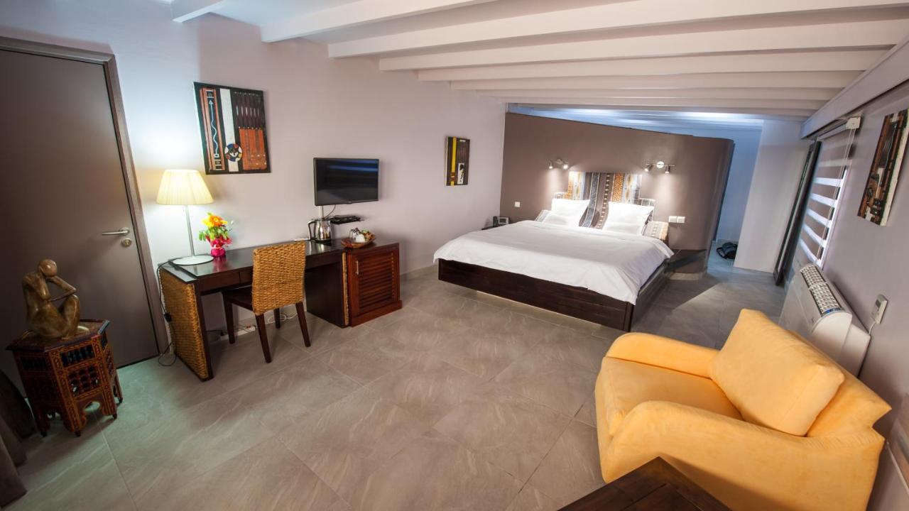 Residence Hoteliere Du Phare Libreville Exteriér fotografie